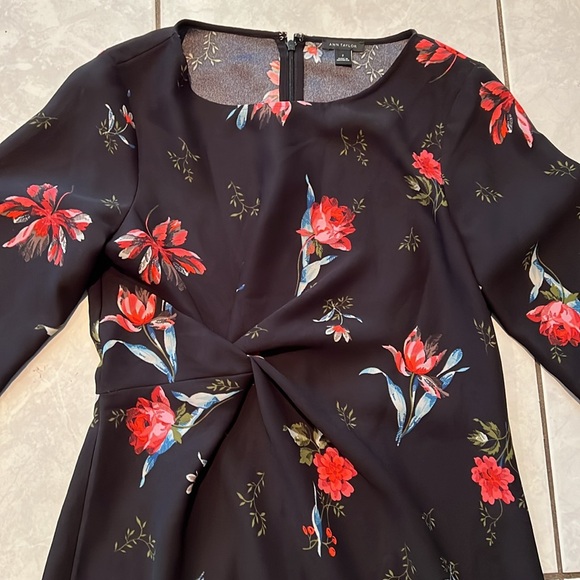 Ann Taylor floral dress new - Picture 2 of 3